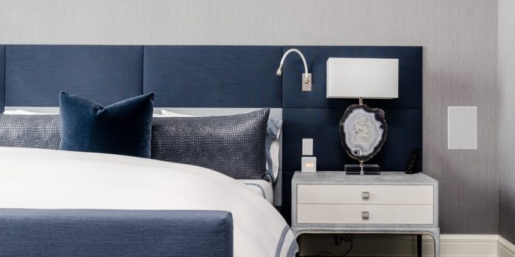 Room upgrade in a hotel