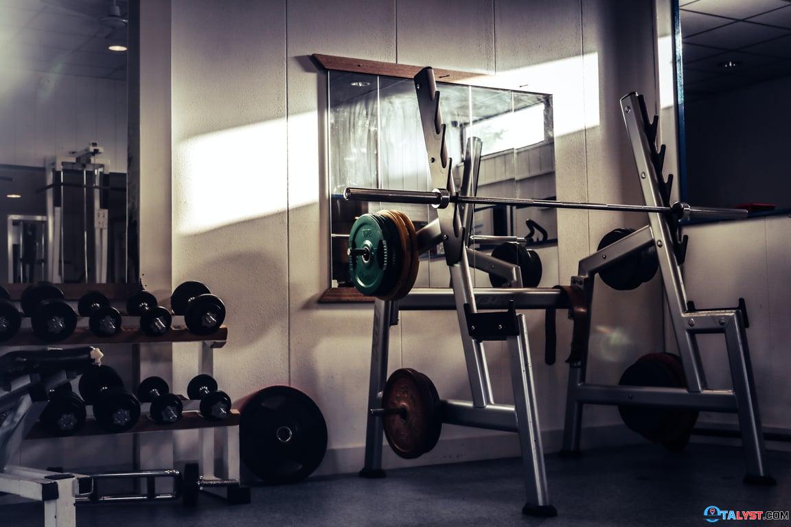 Gym equipment in a hotel